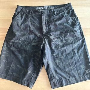 Dixxon Men’s Grey Hybrid Camo Shorts 36